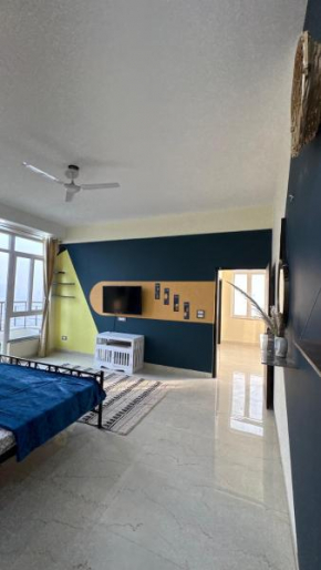 Two Passangers Room in Penthouse